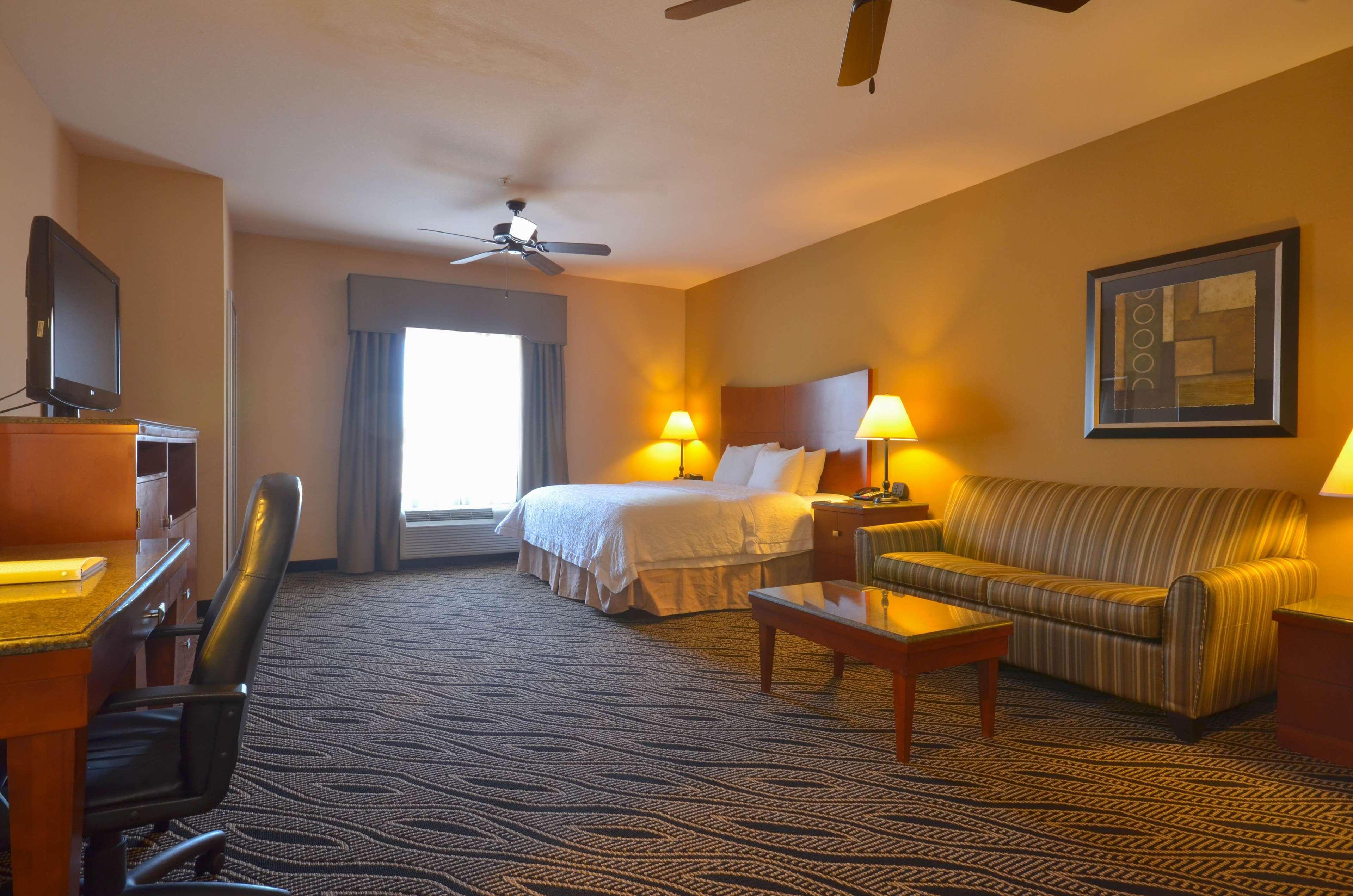 Hampton Inn Bryant Exterior photo